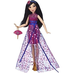 Hasbro E84005L00 - Poupée avec accessoires - Publicité Hasbro E84005L00 - Poupée avec accessoires - Publicité