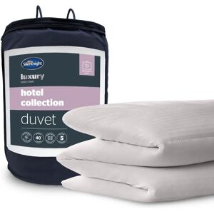 Silentnight King Size Luxury Hotel Collection Duvet - 10.5 Tog Silentnight King Size Luxury Hotel Collection Duvet - 10.5 Tog