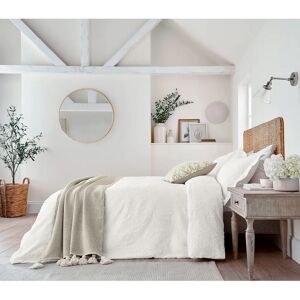 Morris & Co Bachelors Button White Duvet Cover - Single Morris & Co Bachelors Button White Duvet Cover - Single