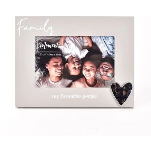 Widdop & Co. Family Wooden Photo Frame - 6x4 - Heart Widdop & Co. Family Wooden Photo Frame - 6x4 - Heart
