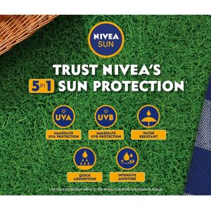 Nivea Protect & Moisture spray SPF 15 (200 ml) Nivea Protect & Moisture spray SPF 15 (200 ml)