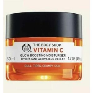 The Body Shop Vitamin C Glow Boosting Moisturiser - Dull Skin Care The Body Shop Vitamin C Glow Boosting Moisturiser - Dull Skin Care