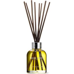 Molton Brown Re-charge Black Pepper Aroma Reeds - Aroma Diffuser Refill Molton Brown Re-charge Black Pepper Aroma Reeds - Aroma Diffuser Refill