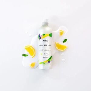 Wahl Showman Easy Groom Conditioner - Coat Care Wahl Showman Easy Groom Conditioner - Coat Care