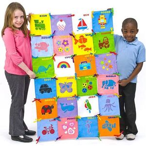 Marca Modelo - Cuadrados de Tela para Colgar - Idea Creativa Marca Modelo - Cuadrados de Tela para Colgar - Idea Creativa