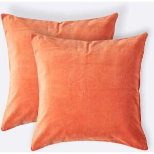 Homescapes Burnt Orange Velvet Cushion Cover Set - 2 pcs Homescapes Burnt Orange Velvet Cushion Cover Set - 2 pcs
