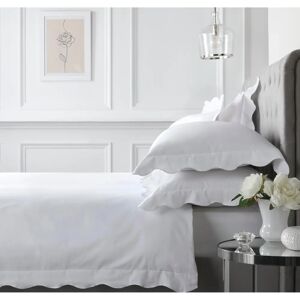 Appletree 'Scallop Edge' Super King Bedding Set - Bedding set Appletree 'Scallop Edge' Super King Bedding Set - Bedding set