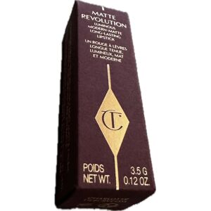 Charlotte Tilbury Lipstick - Mark Of A Kiss - Matte Revolution - Hollywood Beauty Icon Charlotte Tilbury Lipstick - Mark Of A Kiss - Matte Revolution - Hollywood Beauty Icon
