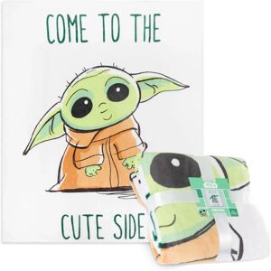 Disney Baby Yoda Fleece Blanket - 150x130 - Soft & Warm Disney Baby Yoda Fleece Blanket - 150x130 - Soft & Warm