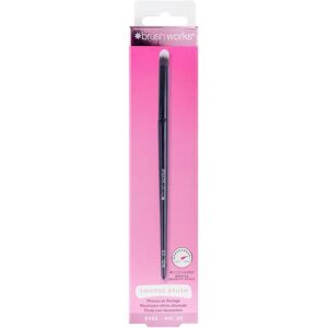 Brushworks No. 20 Smudge Brush - Makeup Børste til Blend & Smudging Brushworks No. 20 Smudge Brush - Makeup Børste til Blend & Smudging