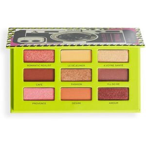 Palette de Fards à Paupières Makeup Revolution Emily In Paris Camera Queen - Palette 9 Teintes 6,3 g Palette de Fards à Paupières Makeup Revolution Emily In Paris Camera Queen - Palette 9 Teintes 6,3 g