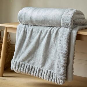 Catherine Lansfield Velvet Faux Fur Throw - Unisex Blanket Catherine Lansfield Velvet Faux Fur Throw - Unisex Blanket