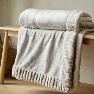 Catherine Lansfield Velvet and Faux Fur Throw - Unisex Bedding Catherine Lansfield Velvet and Faux Fur Throw - Unisex Bedding