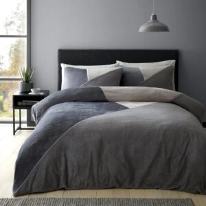 Catherine Lansfield Larsson Geo Fleece Grey Duvet Cover Set Catherine Lansfield Larsson Geo Fleece Grey Duvet Cover Set