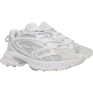 Baskets Lacoste L003 Neo Shot blanches - Chaussures de course - Publicité Baskets Lacoste L003 Neo Shot blanches - Chaussures de course - Publicité