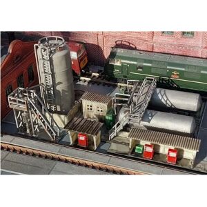 Gaugemaster Gmkd1016 Diesel Fuelling Point N Gauge Plastic Model Kit - Tracked Gaugemaster Gmkd1016 Diesel Fuelling Point N Gauge Plastic Model Kit - Tracked