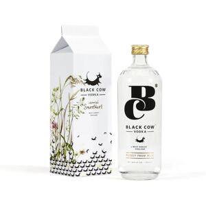 Black Cow Vodka au Lait - Spiritueux au lait pur - 70cl - Publicité Black Cow Vodka au Lait - Spiritueux au lait pur - 70cl - Publicité