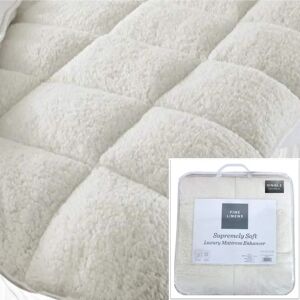 Unbranded Teddy Mattress Topper - Single Double King Size Bedding Unbranded Teddy Mattress Topper - Single Double King Size Bedding