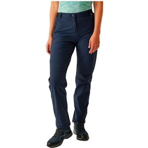 Pantaloni da viaggio leggeri da donna Regatta - Repellente insetti, ripiegabili, UV 50+ Pantaloni da viaggio leggeri da donna Regatta - Repellente insetti, ripiegabili, UV 50+