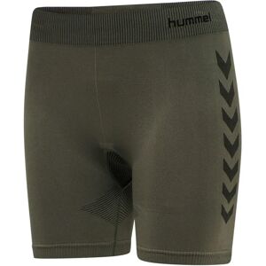 Hummel XS Seamless Training Shorts - Sports Shorts Hummel XS Seamless Training Shorts - Sports Shorts