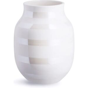 Kähler Handmade Ceramic Vase Omaggio - 20cm Beige Kähler Handmade Ceramic Vase Omaggio - 20cm Beige