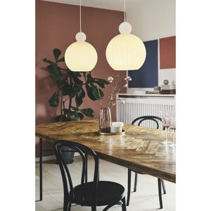 Halo Design Ball Pendel Ø32 Opal - Skandinavisk Stil Halo Design Ball Pendel Ø32 Opal - Skandinavisk Stil