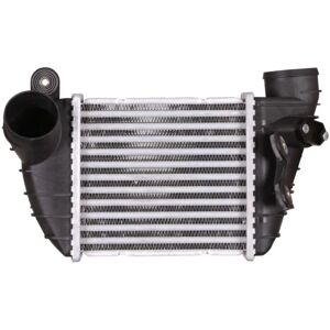 Intercooler NISSENS 96747 - Air-Air, Eau-Air, Audi TT - Publicité Intercooler NISSENS 96747 - Air-Air, Eau-Air, Audi TT - Publicité