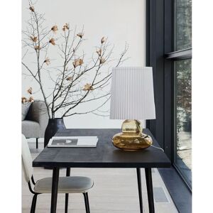 House Doctor Ribe Amber bordslampa med skärm House Doctor Ribe Amber bordslampa med skärm