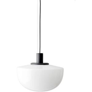 Suspension en verre opale Audo Copenhagen - Design minimaliste moderne - Publicité Suspension en verre opale Audo Copenhagen - Design minimaliste moderne - Publicité
