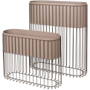 Broste Copenhagen Modello Fenja Vaso con Supporto - Grigio Caldo Broste Copenhagen Modello Fenja Vaso con Supporto - Grigio Caldo