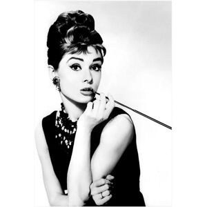 Malerifabrikken Audrey Hepburn 3 Plakat - Svart - 50X70 - Plakat Malerifabrikken Audrey Hepburn 3 Plakat - Svart - 50X70 - Plakat