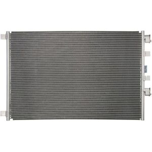 THERMOTEC KTT110406 Alumiininen Kondensaattori - Auton Ilmastointi THERMOTEC KTT110406 Alumiininen Kondensaattori - Auton Ilmastointi