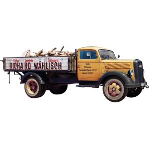 MINIART Model 3T Cargo Truck - 1:35 Scale, Detailed, Open/Closed Doors MINIART Model 3T Cargo Truck - 1:35 Scale, Detailed, Open/Closed Doors