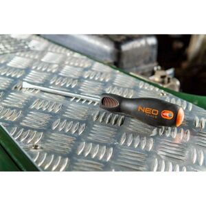 NEO TOOLS - Cacciavite piatto 8x200MM - con punta magnetica NEO TOOLS - Cacciavite piatto 8x200MM - con punta magnetica