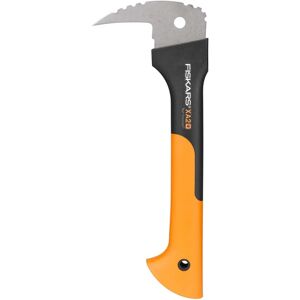 Fiskars XA2 Steel Hand Axe - Small Log Transport Fiskars XA2 Steel Hand Axe - Small Log Transport
