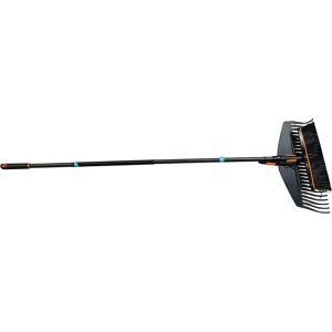 Ensemble d'outils de jardin Fiskars QuikFit - Balais à feuilles et à rue - Publicité Ensemble d'outils de jardin Fiskars QuikFit - Balais à feuilles et à rue - Publicité