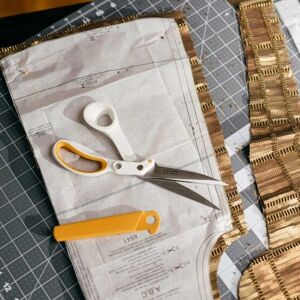 Fiskars 1070082 Softgrip Craft & Sewing Scissors - Scissors Fiskars 1070082 Softgrip Craft & Sewing Scissors - Scissors