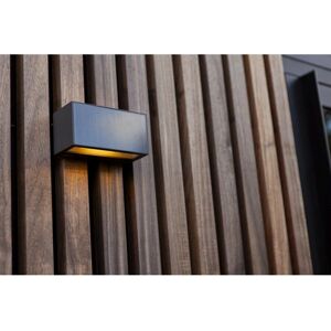 Lutec Inka Lampe Murale Solaire - 9W, 720lm, IP44 - Publicité Lutec Inka Lampe Murale Solaire - 9W, 720lm, IP44 - Publicité