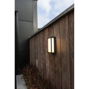 Lutec Qubo Applique murale extérieure - 18W blanc chaud IP54 - Publicité Lutec Qubo Applique murale extérieure - 18W blanc chaud IP54 - Publicité