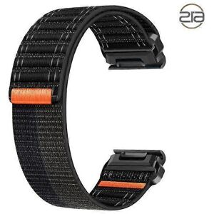 INF Nylon urrem til Garmin Fenix 8/5/6/7X Pro/Epix 935/965 Sort + Lys grå 26 mm INF Nylon urrem til Garmin Fenix 8/5/6/7X Pro/Epix 935/965 Sort + Lys grå 26 mm