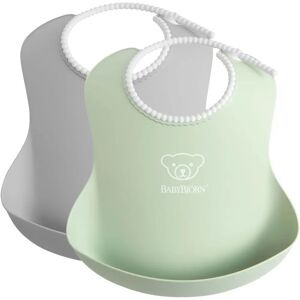 Bavoir BabyBjörn - Gris / Vert Poudre - Imperméable, Poche Profonde, Taille du Cou Réglable - Publicité Bavoir BabyBjörn - Gris / Vert Poudre - Imperméable, Poche Profonde, Taille du Cou Réglable - Publicité