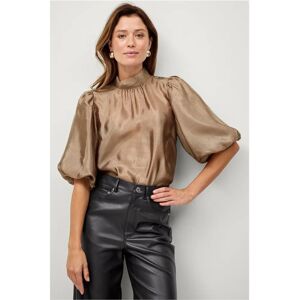 Ellos Collection Livia Beige Høy Krage Ballongermet Bluse - Kvinne Ellos Collection Livia Beige Høy Krage Ballongermet Bluse - Kvinne