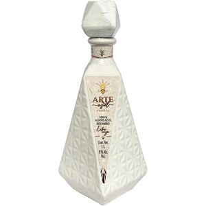 Arte Azul Extra Añejo - 100% Agave Azul - Tequila de Luxe - Publicité Arte Azul Extra Añejo - 100% Agave Azul - Tequila de Luxe - Publicité