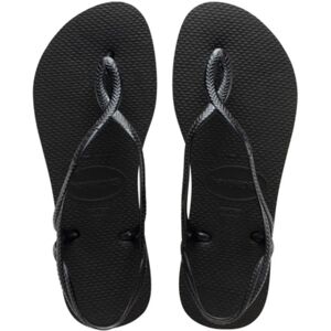 Sandales Luna noires de Havaianas - Mode plage décontractée - Publicité Sandales Luna noires de Havaianas - Mode plage décontractée - Publicité