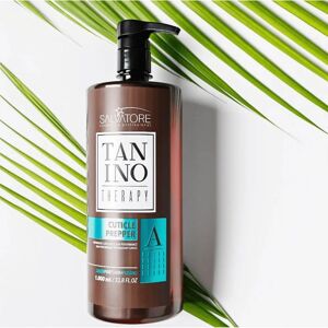 Salvatore Model - Clear Shampoo for Hair Salvatore Model - Clear Shampoo for Hair