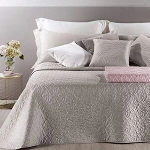 Caleffi - Trapunta Trapuntata Patricia Marrone - Primavera, Antiallergico - 100% Cotone Caleffi - Trapunta Trapuntata Patricia Marrone - Primavera, Antiallergico - 100% Cotone