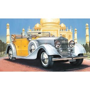 Italeri 3703 Classic Car Model Kit - 1:24 Scale Italeri 3703 Classic Car Model Kit - 1:24 Scale