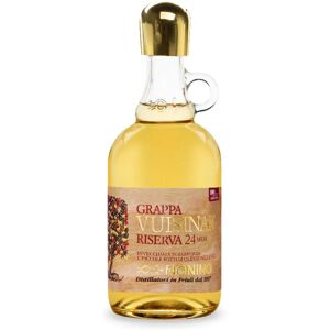 Grappa Riserva Vuisinâr de Nonino en Fût de Cerisier Sauvage - Publicité Grappa Riserva Vuisinâr de Nonino en Fût de Cerisier Sauvage - Publicité
