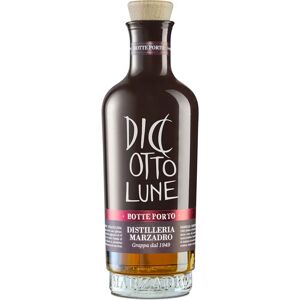 Marzadro Le Diciotto Lune Grappa Riserva Botte Porto - Grappa - Publicité Marzadro Le Diciotto Lune Grappa Riserva Botte Porto - Grappa - Publicité