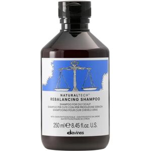 Shampoo Reéquilibrant Davines - Normalise le sébum, lutte contre l'huile, maintient le cuir chevelu propre - Publicité Shampoo Reéquilibrant Davines - Normalise le sébum, lutte contre l'huile, maintient le cuir chevelu propre - Publicité